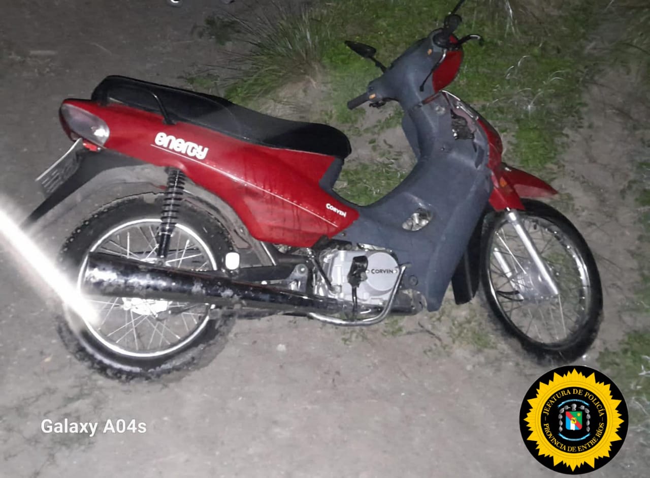 Estaba internado, robó la moto de la enfermera y se dio a la fuga